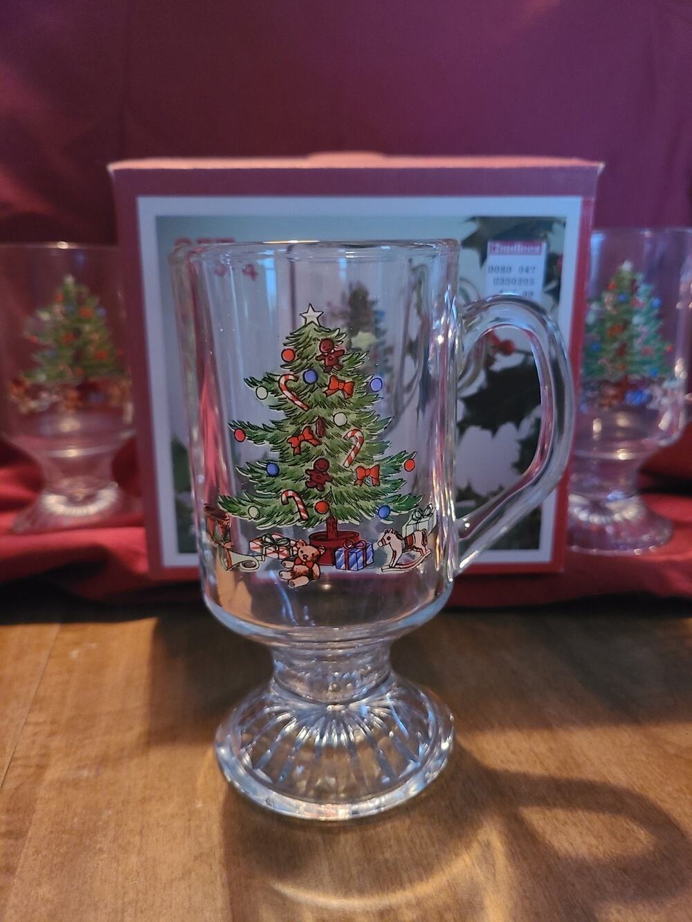 Vintage 1989 Holiday Hostess Christmas Tree Footed Glass Mugs Set of 4 w/ Box